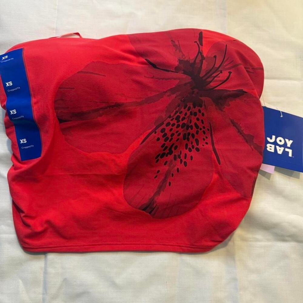 Red crop top with black